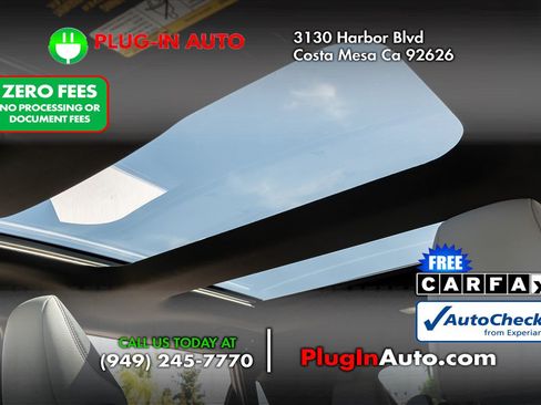 Used 2023 Subaru Solterra AWD image 2