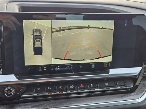 Used 2022 Chevrolet Silverado 1500 LTZ image 18