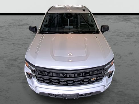 Used 2026 Chevrolet Silverado 1500 Custom AWD/4WD image 6