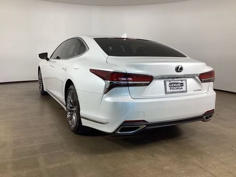 Used 2019 Lexus LS 500 w/ Interior Upgrade Package RWD image 9