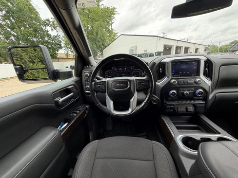 Used 2021 GMC Sierra 1500 Elevation w/ Max Trailering Package AWD/4WD image 2