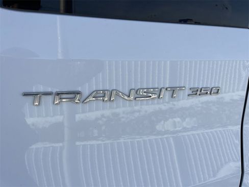 Used 2023 Ford Transit 350 XLT image 7