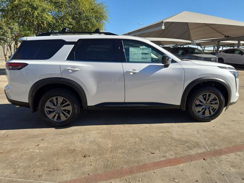 New 2026 Nissan Pathfinder SV AWD/4WD image 2