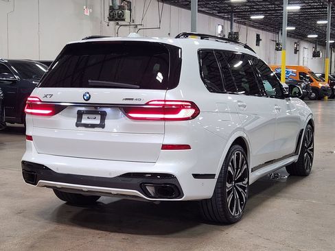 Used 2023 BMW X7 xDrive40i w/ M Sport Package AWD/4WD image 8
