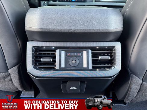 Used 2025 Ford F450 Platinum image 33