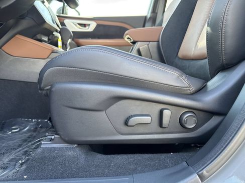 New 2026 Subaru Forester Touring AWD/4WD image 14