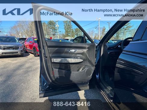 Used 2023 Genesis GV70 3.5T Sport w/ Sport Advanced Package image 12