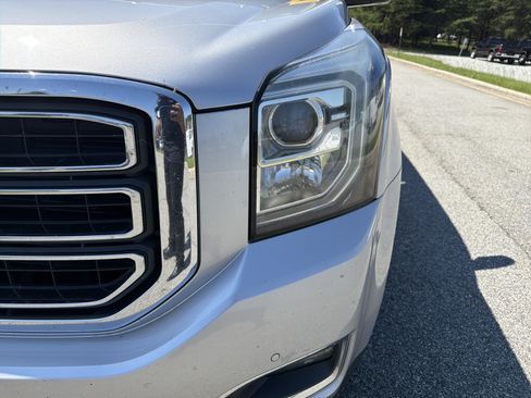 Used 2017 GMC Yukon SLT w/ Open Road Package RWD image 6