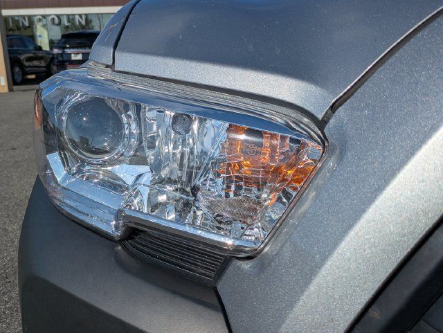 Used 2023 Toyota Tacoma SR RWD image 10
