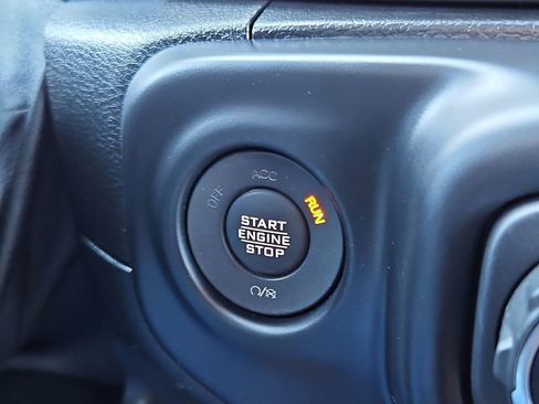 Used 2020 Jeep Wrangler Unlimited Rubicon AWD/4WD image 16