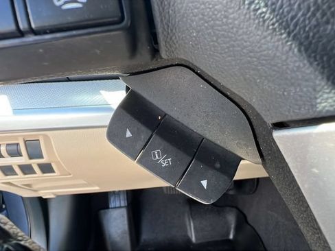 Used 2017 Subaru Legacy 2.5i Premium AWD/4WD image 20