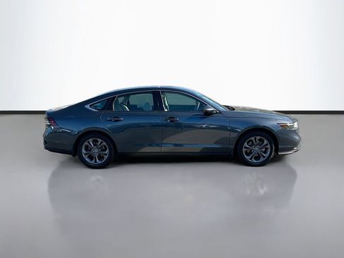 Used 2024 Honda Accord EX image 4