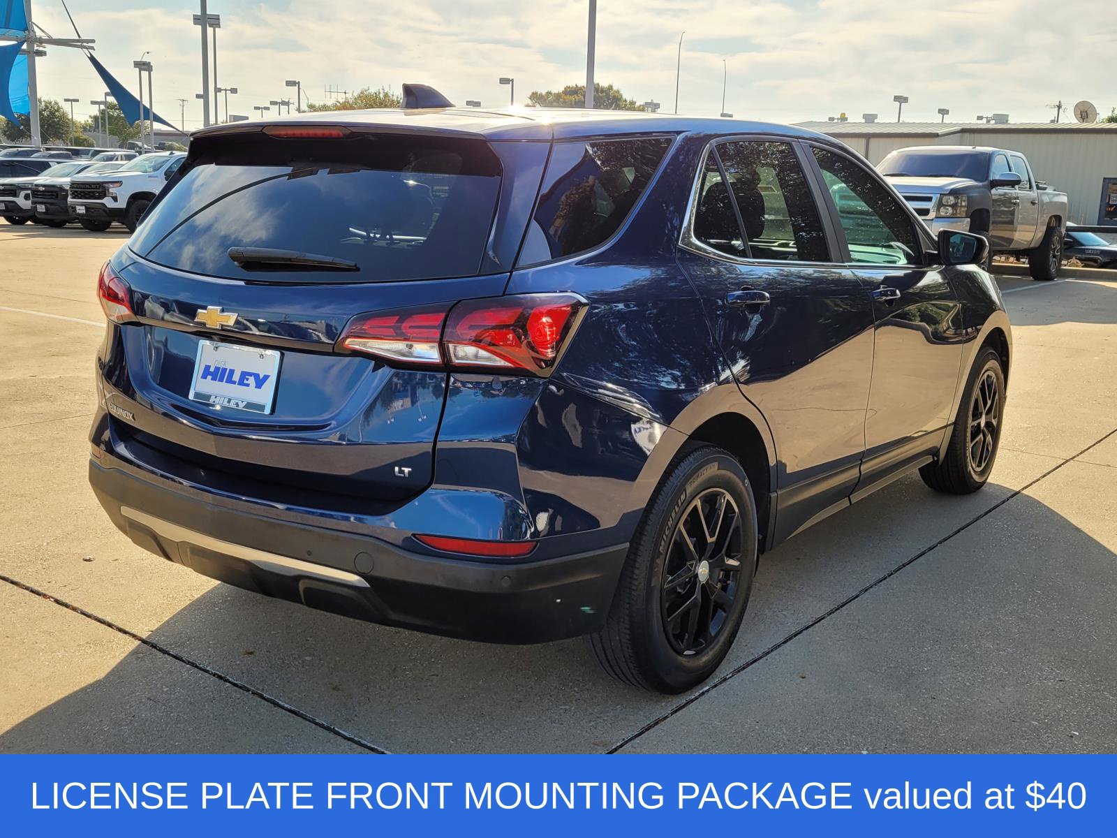 Used 2022 Chevrolet Equinox LT FWD image 4