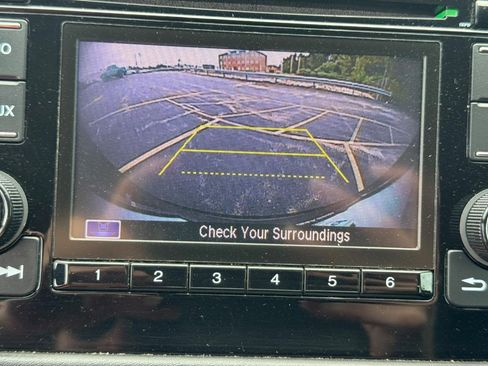 Certified 2018 Honda HR-V LX image 23