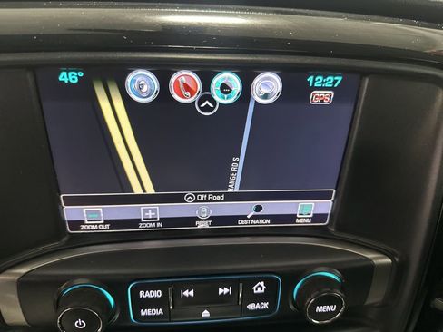 Used 2018 Chevrolet Silverado 1500 LTZ Z71 w/ LTZ Plus Package AWD/4WD image 26