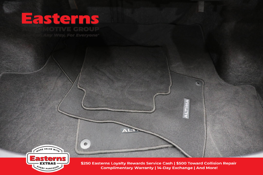 Used 2023 Nissan Altima 2.5 SV FWD image 10