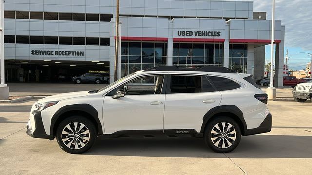 Used 2024 Subaru Outback Limited XT AWD/4WD image 3