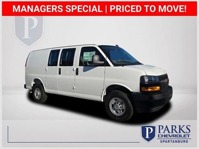 New 2025 Chevrolet Express 2500 Work Van w/ Driver Convenience Package