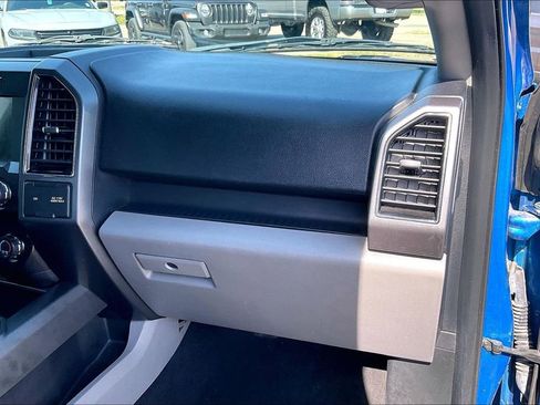 Used 2019 Ford F150 XLT w/ Equipment Group 302A Luxury image 16