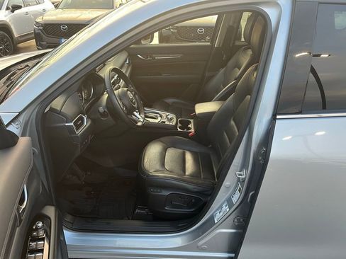 Used 2017 MAZDA CX-5 Grand Touring w/ Premium Package image 11