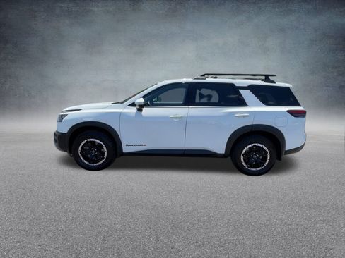 Used 2024 Nissan Pathfinder Rock Creek image 15