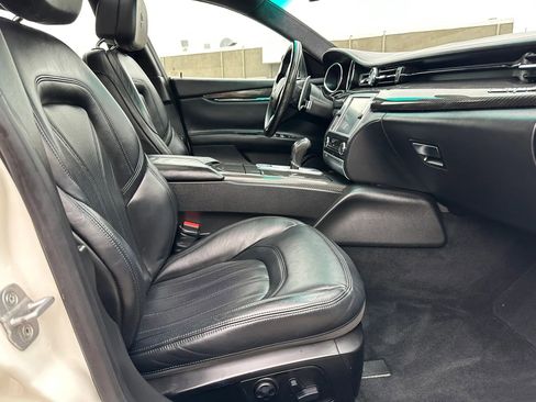 Used 2014 Maserati Quattroporte GTS image 21