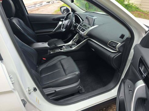 Used 2018 Mitsubishi Eclipse Cross SE AWD/4WD image 14