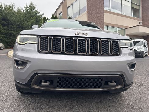 Used 2016 Jeep Grand Cherokee Limited 75th Anniversary AWD/4WD image 13