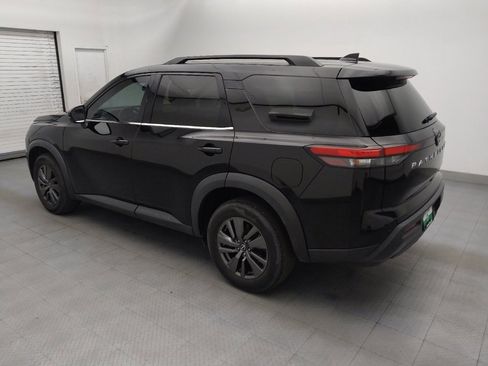 Used 2022 Nissan Pathfinder SV AWD/4WD image 3