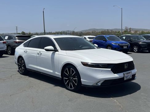 Certified 2025 Honda Accord Touring image 29