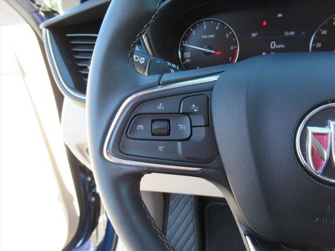 Used 2023 Buick Envision Preferred image 17