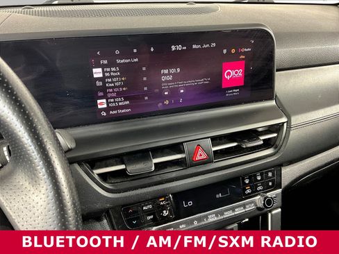 Certified 2024 Kia Seltos SX w/ SX Sunroof Package AWD/4WD image 9