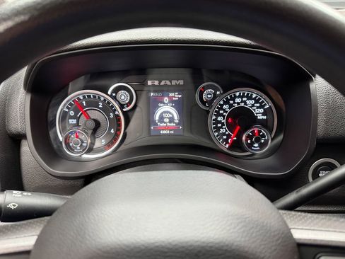 Used 2021 RAM 2500 Tradesman image 16