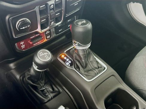 New 2026 Jeep Wrangler Rubicon image 12