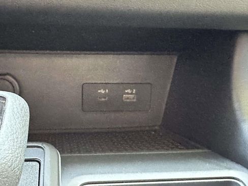 Used 2024 Nissan Pathfinder S w/ Cargo Package image 21