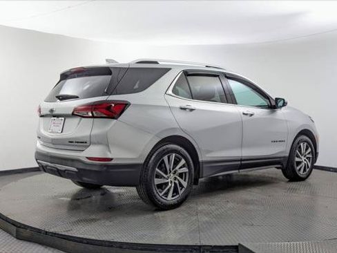 Used 2022 Chevrolet Equinox Premier AWD/4WD image 8