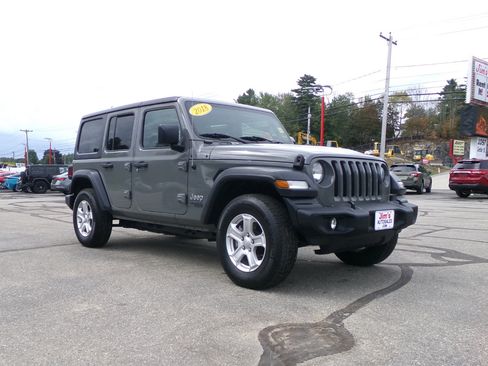 Used 2019 Jeep Wrangler Unlimited Sport S image 7