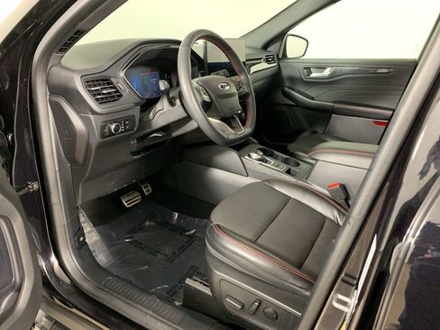 Used 2023 Ford Escape ST-Line w/ Tech Pack #1 image 28