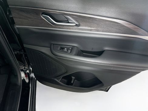 Used 2023 Jeep Grand Cherokee Limited w/ Trailer Tow Prep Group (B) image 30