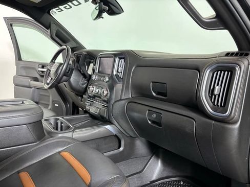 Used 2021 GMC Sierra 1500 AT4 w/ AT4 Premium Package AWD/4WD image 22