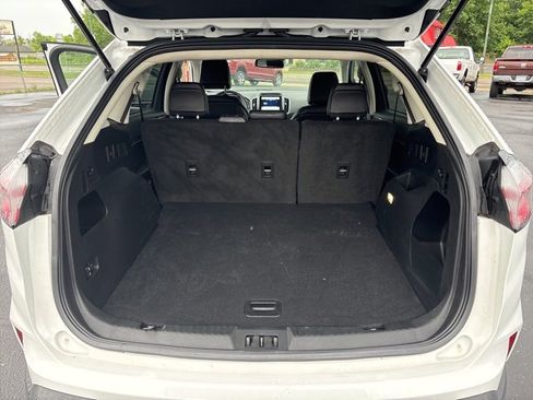 Used 2024 Ford Edge SEL image 19