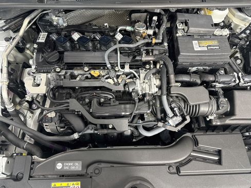 Used 2025 Toyota Corolla LE FWD image 39