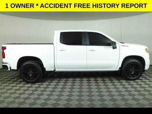 Used 2025 Chevrolet Silverado 1500 RST w/ Z71 Off-Road Package AWD/4WD image 2