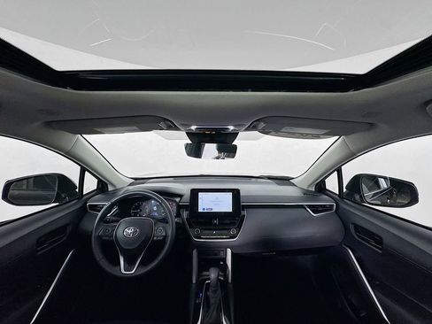 Used 2024 Toyota Corolla Cross LE w/ Moonroof Package image 41