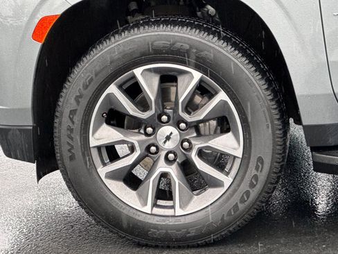 Certified 2024 Chevrolet Tahoe LT image 33