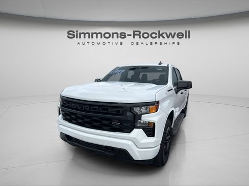 Used 2023 Chevrolet Silverado 1500 Custom w/ LPO, Dark Essentials Package image 3