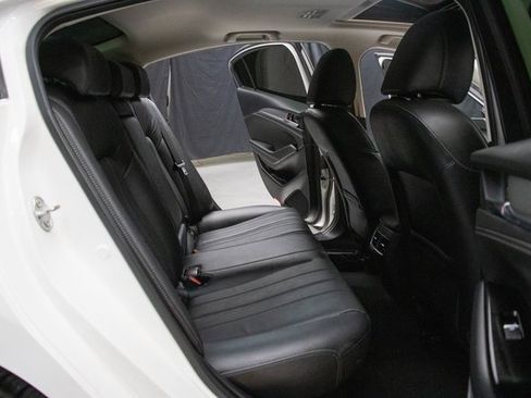 Used 2018 MAZDA MAZDA6 Touring image 17