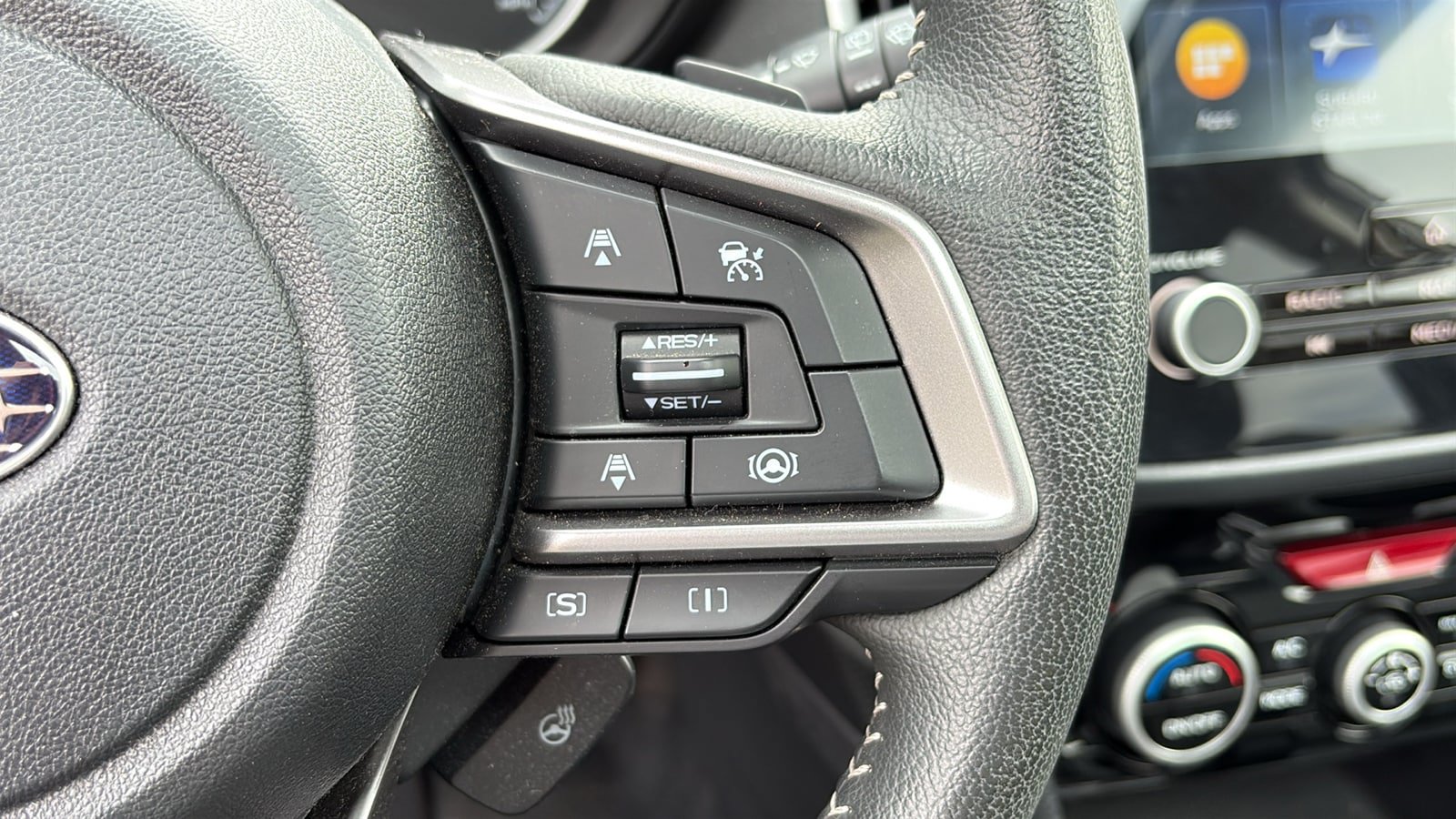 Used 2024 Subaru Forester Limited AWD/4WD image 16