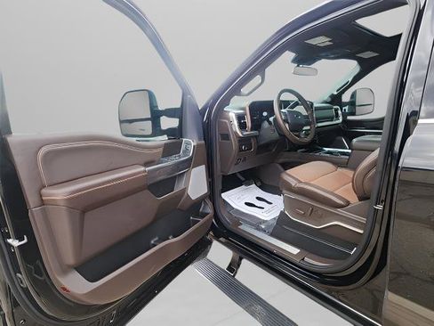 Certified 2025 Ford F350 King Ranch image 7