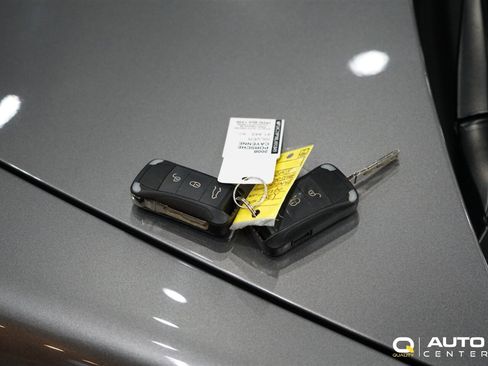 Used 2008 Porsche Cayenne Turbo image 36